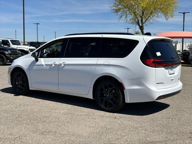 2026 Chrysler Pacifica PACIFICA LIMITED