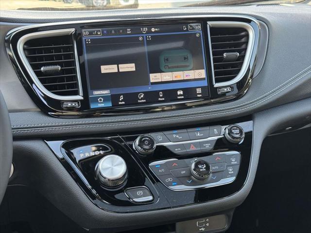 2026 Chrysler Pacifica PACIFICA SELECT 2026 Chrysler Pacifica PACIFICA SELECT