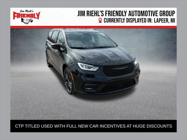 2026 Chrysler Pacifica Select for sale in Lapeer, MI