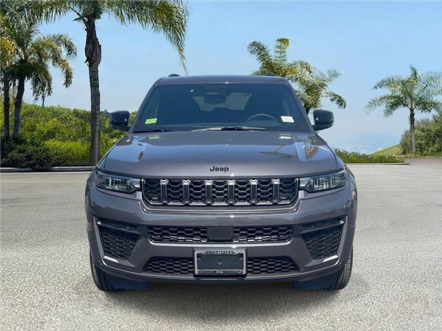 2026 Jeep Grand Cherokee GRAND CHEROKEE LAREDO ALTITUDE 4X2