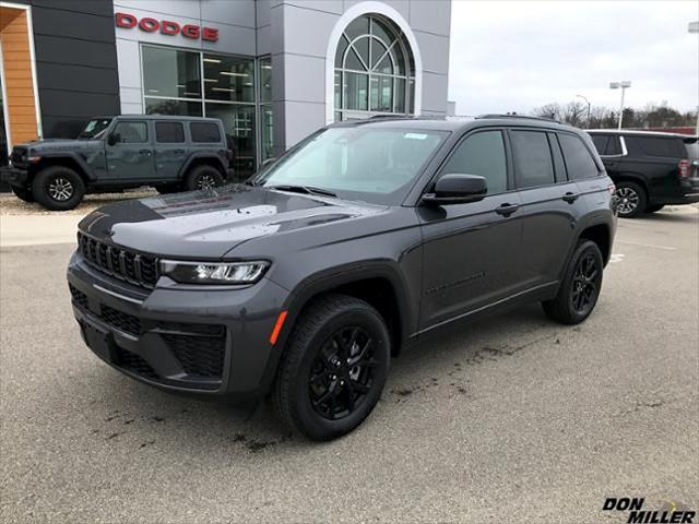 2026 Jeep Grand Cherokee GRAND CHEROKEE LAREDO ALTITUDE 4X4