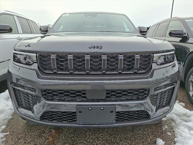 2026 Jeep Grand Cherokee GRAND CHEROKEE LAREDO ALTITUDE 4X4