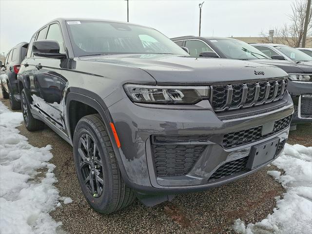 2026 Jeep Grand Cherokee GRAND CHEROKEE LAREDO ALTITUDE 4X4