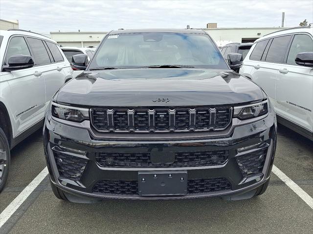 2026 Jeep Grand Cherokee GRAND CHEROKEE LIMITED RESERVE 4X4