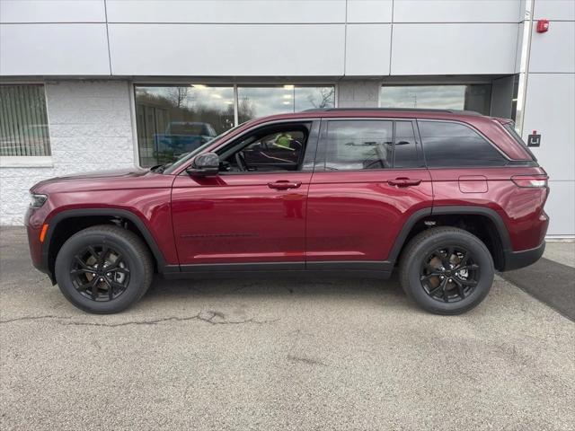 2026 Jeep Grand Cherokee GRAND CHEROKEE LAREDO ALTITUDE 4X4 2026 Jeep Grand Cherokee GRAND CHEROKEE LAREDO ALTITUDE 4X4
