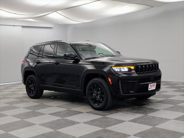 2026 Jeep Grand Cherokee GRAND CHEROKEE LAREDO ALTITUDE 4X4 2026 Jeep Grand Cherokee GRAND CHEROKEE LAREDO ALTITUDE 4X4