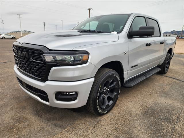 2026 RAM Ram 1500 RAM 1500 EXPRESS CREW CAB 4X4 57 BOX