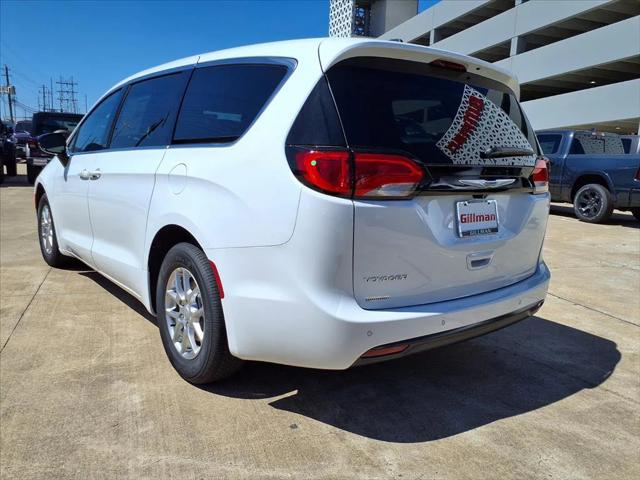 2026 Chrysler Voyager VOYAGER LX