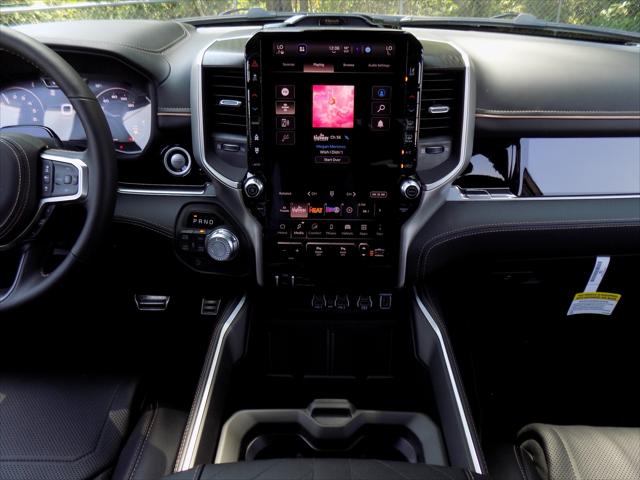 2026 Ram 1500 Tungsten Crew Cab 4x4 5'7" Box