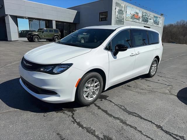 2026 Chrysler Voyager VOYAGER LX