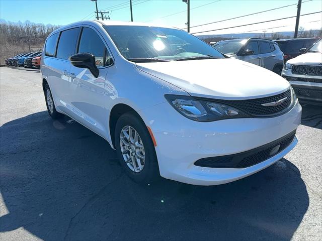 2026 Chrysler Voyager VOYAGER LX