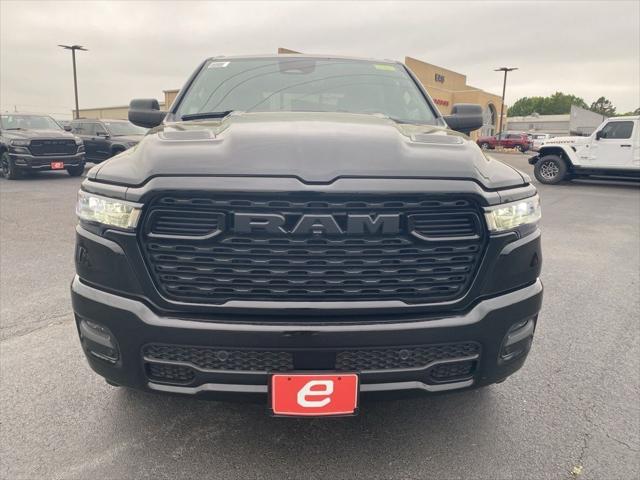 2026 RAM Ram 1500 RAM 1500 EXPRESS CREW CAB 4X4 57 BOX