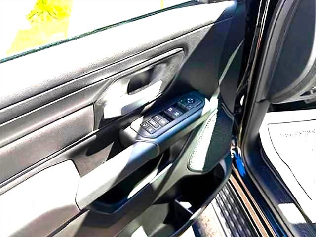 2026 Ram 1500 Express Crew Cab 4x4 5'7" Box