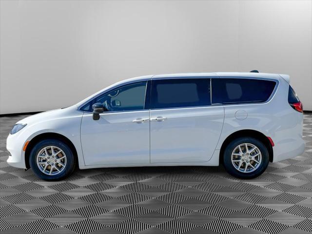 2026 Chrysler Voyager VOYAGER LX