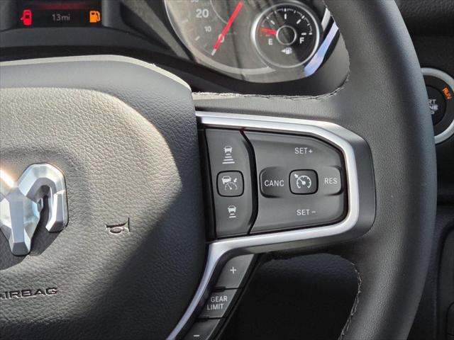 2026 Ram 1500 Big Horn Crew Cab 4x4 5'7" Box