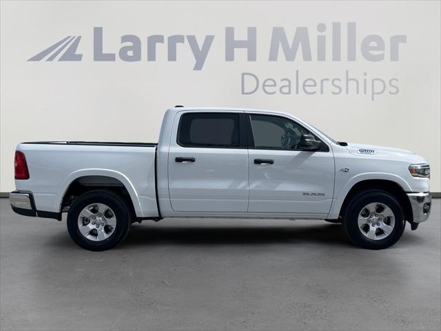 2026 Ram 1500 Big Horn Crew Cab 4x4 5'7" Box