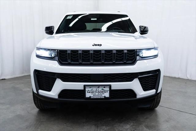 2026 Jeep Grand Cherokee GRAND CHEROKEE LAREDO ALTITUDE 4X4