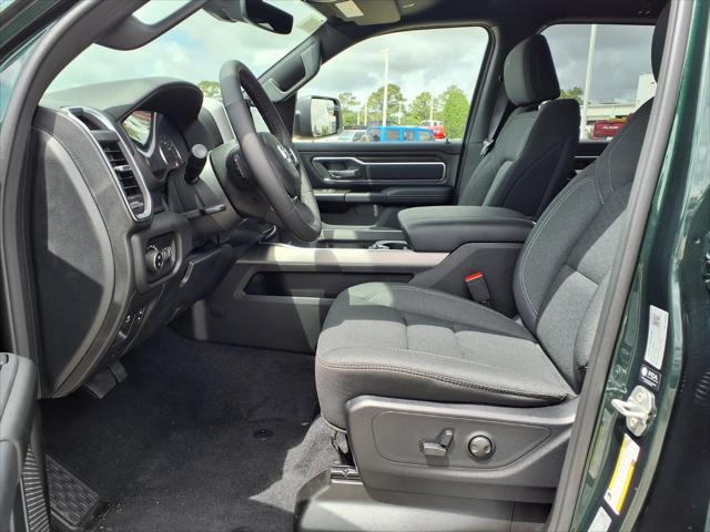 2026 Ram 1500 Lone Star Crew Cab 4x4 5'7" Box
