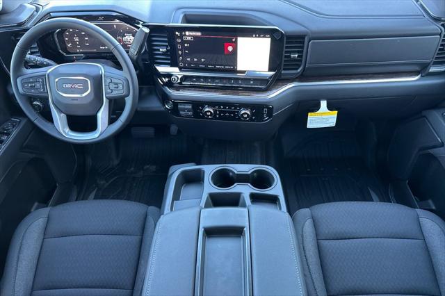 2026 GMC Sierra 1500 Crew Cab, Short Bed, SLE, 4WD