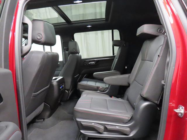 2025 Chevrolet Suburban RST