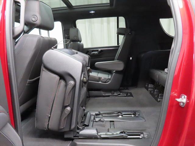2025 Chevrolet Suburban RST