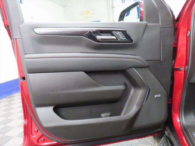 2025 Chevrolet Suburban RST
