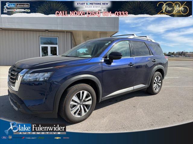 2023 Nissan Pathfinder SL 4WD