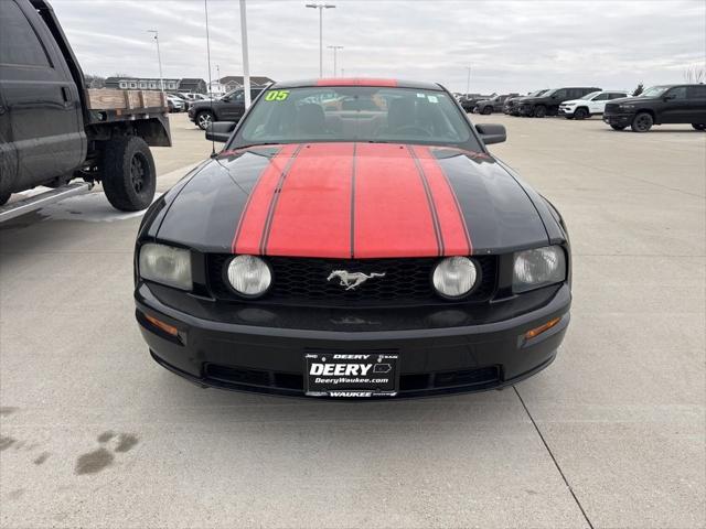 2005 Ford Mustang GT Premium