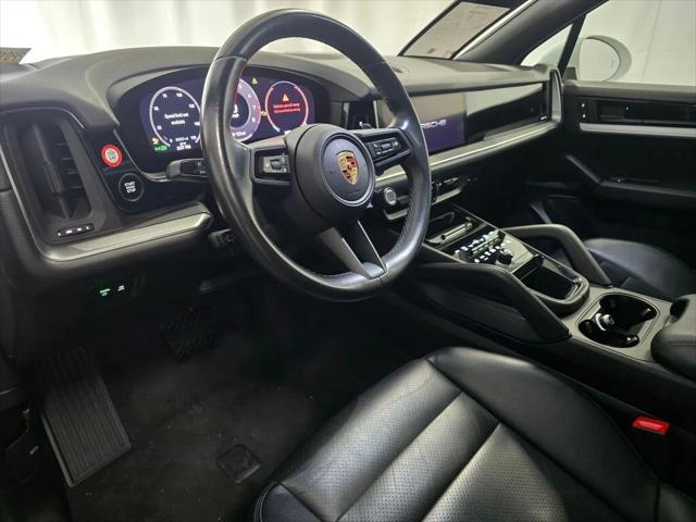 2024 Porsche Cayenne Unknown