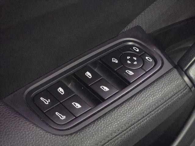 2024 Porsche Cayenne Unknown