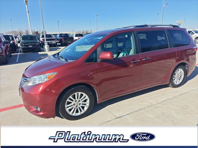 2015 Toyota Sienna XLE 8 Passenger 2015 Toyota Sienna XLE 8 Passenger