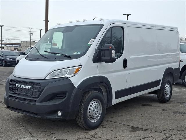 2026 Ram ProMaster Cargo Van Tradesman Low Roof 136" WB w/Pass Seat