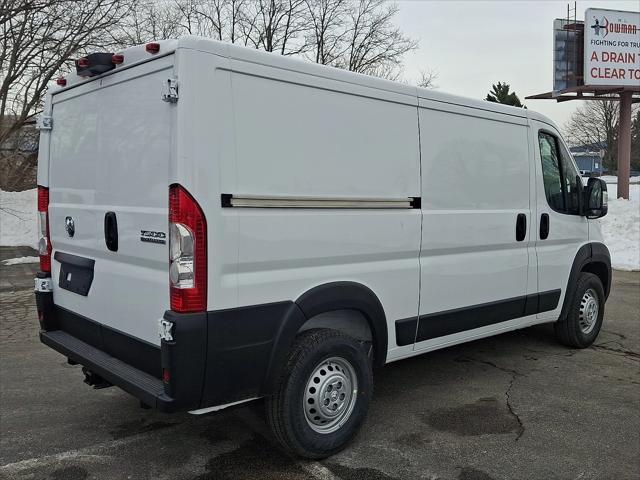 2026 Ram ProMaster Cargo Van Tradesman Low Roof 136" WB w/Pass Seat