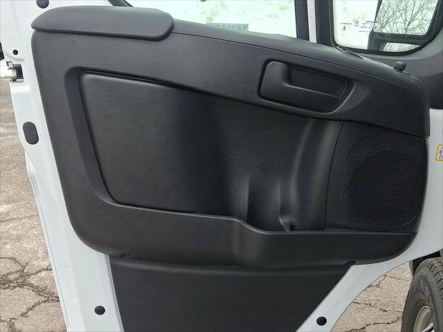 2026 Ram ProMaster Cargo Van Tradesman Low Roof 136" WB w/Pass Seat