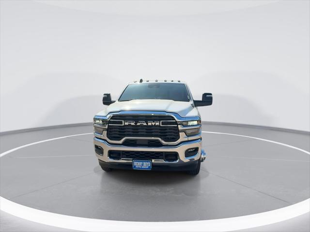 2026 RAM Ram 3500 RAM 3500 TRADESMAN CREW CAB 4X4 8 BOX