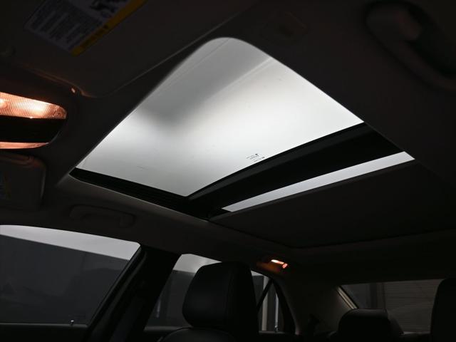 2023 Chrysler 300 Touring L