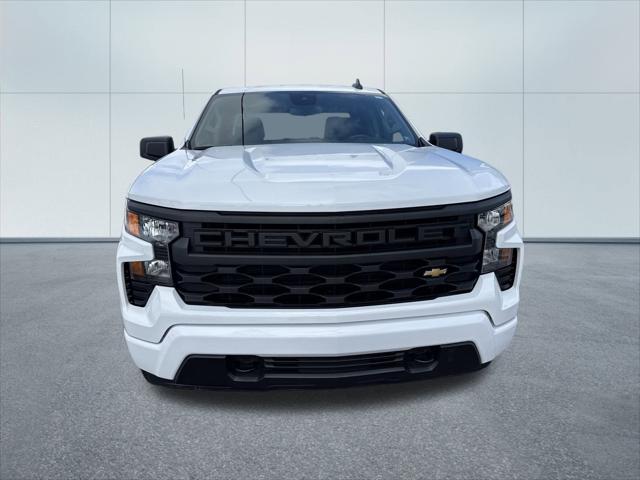 2023 Chevrolet Silverado 1500 4WD Double Cab Standard Bed Custom