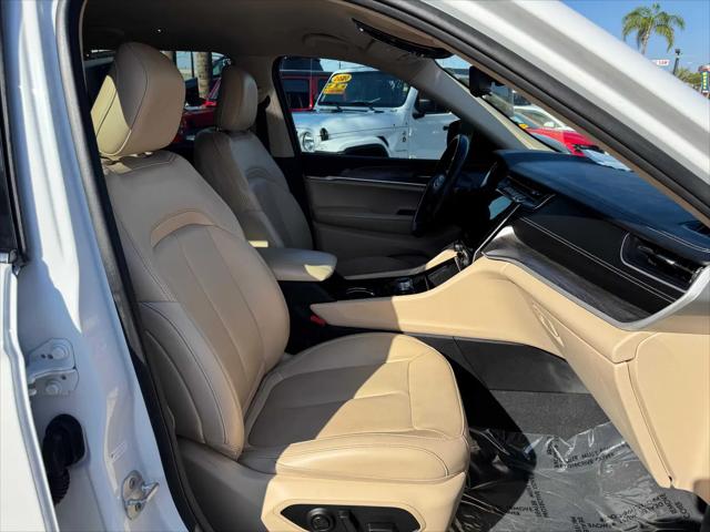 2022 Jeep Grand Cherokee L Limited 4x2
