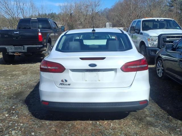2016 Ford Focus S