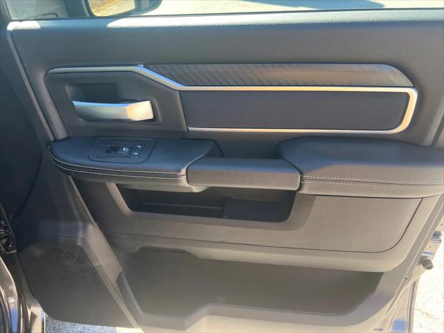 2026 Ram 3500 Big Horn Crew Cab 4x4 8' Box