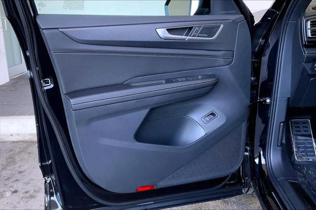 2026 Volkswagen Atlas Cross Sport SEL Premium R-Line