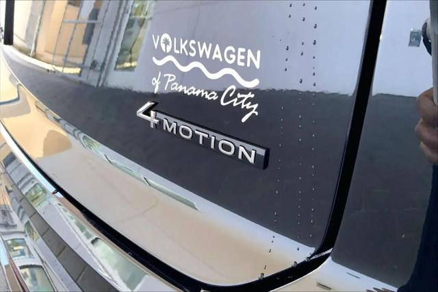 2026 Volkswagen Atlas Cross Sport SEL Premium R-Line
