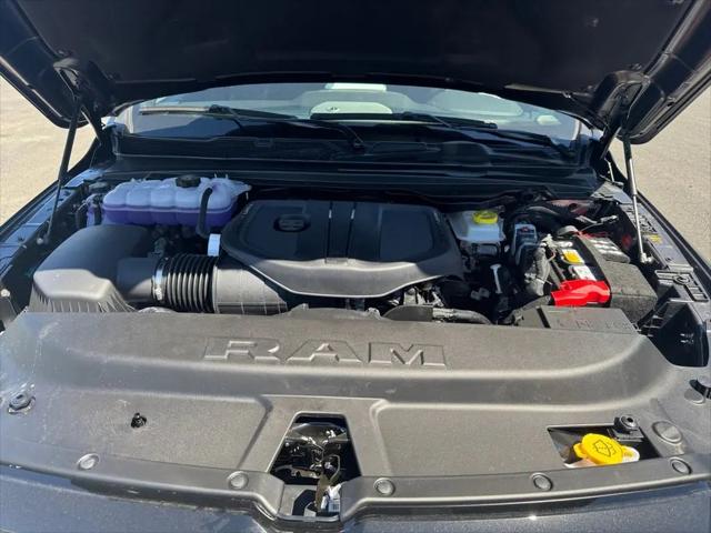 2025 Ram 1500 Laramie Crew Cab 4x4 5'7" Box