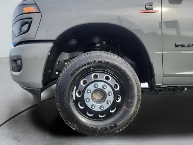 2026 Ram 3500 Big Horn Crew Cab 4x4 8' Box