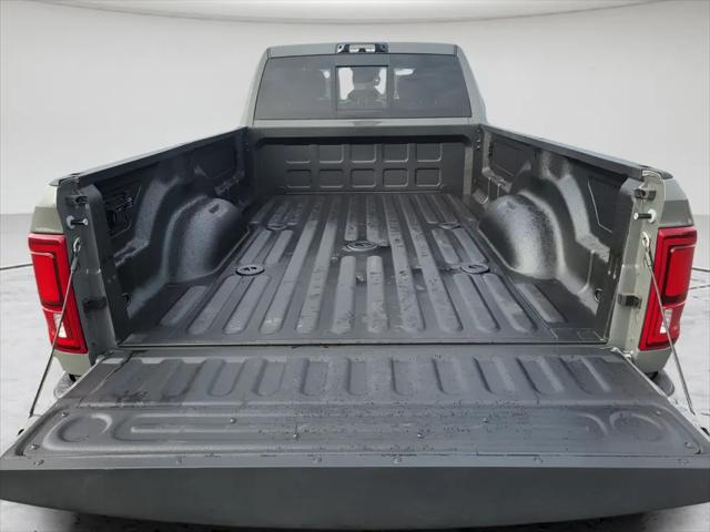 2026 Ram 3500 Big Horn Crew Cab 4x4 8' Box