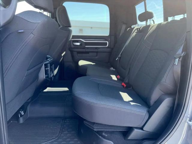 2026 Ram 2500 Big Horn Crew Cab 4x4 8' Box