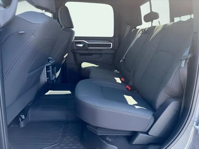 2026 Ram 2500 Big Horn Crew Cab 4x4 8' Box