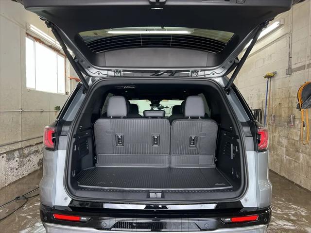 2026 GMC Acadia Denali FWD