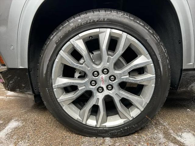 2026 GMC Acadia Denali FWD