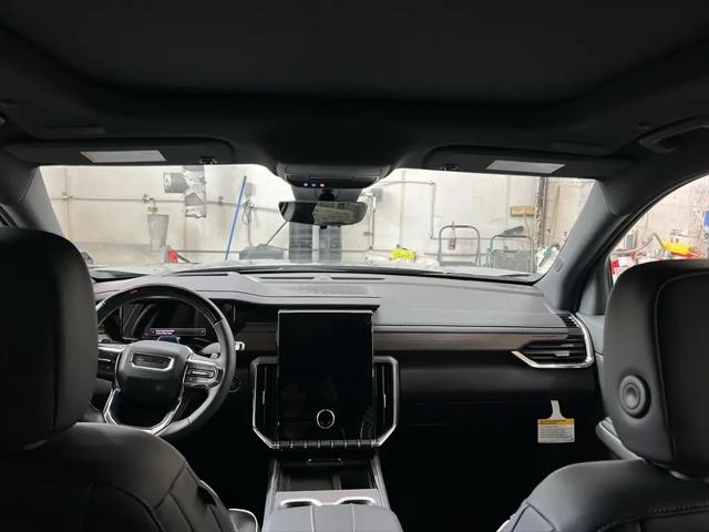 2026 GMC Acadia Denali FWD